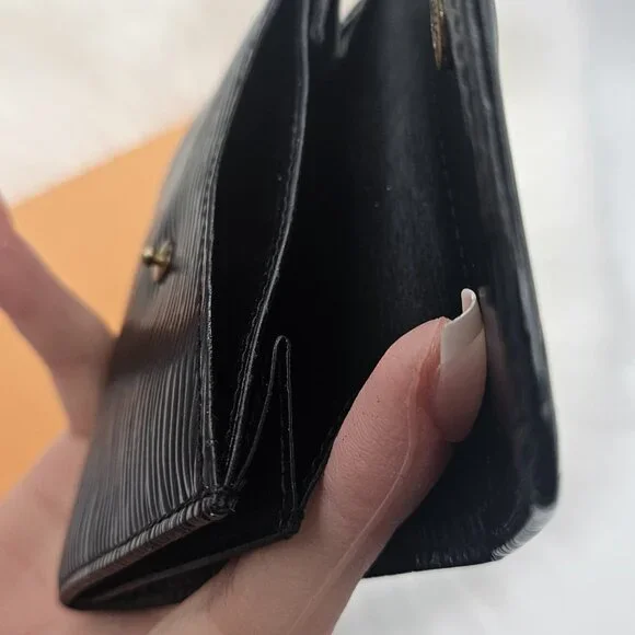 ❗SOLD❗Louis Vuitton Black Epi Compact Wallet - Picture 11 of 13